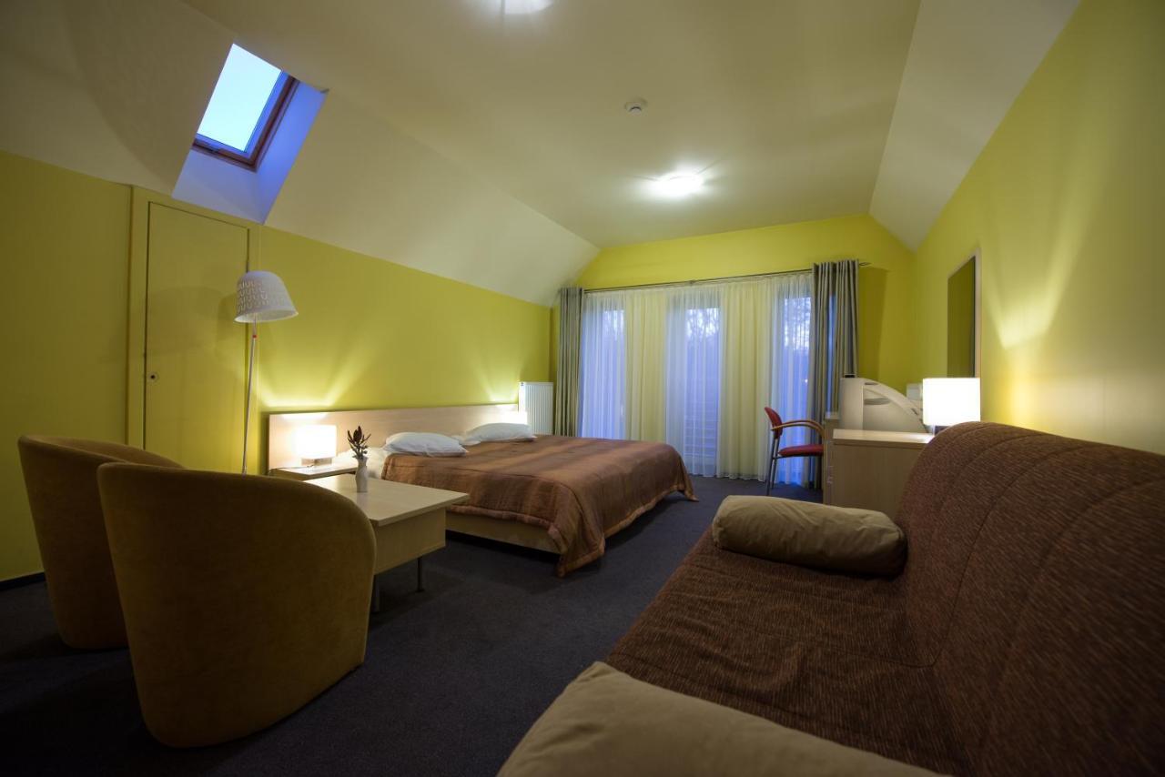 Hotel Audenis Birštonas Екстериор снимка